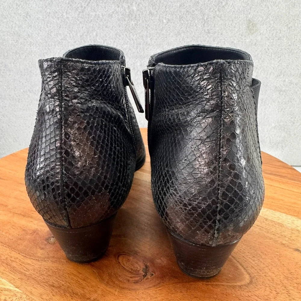 AQUATALIA Ankle Boots Snakeskin Print Made in Italy Pointed Toe‎ Size 9